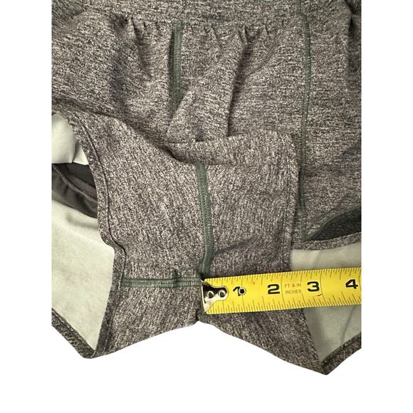 Lululemon Hotty Hot Short 2.5" Heather Lux Multi Black/Gray Size 4 - Picture 12 of 14